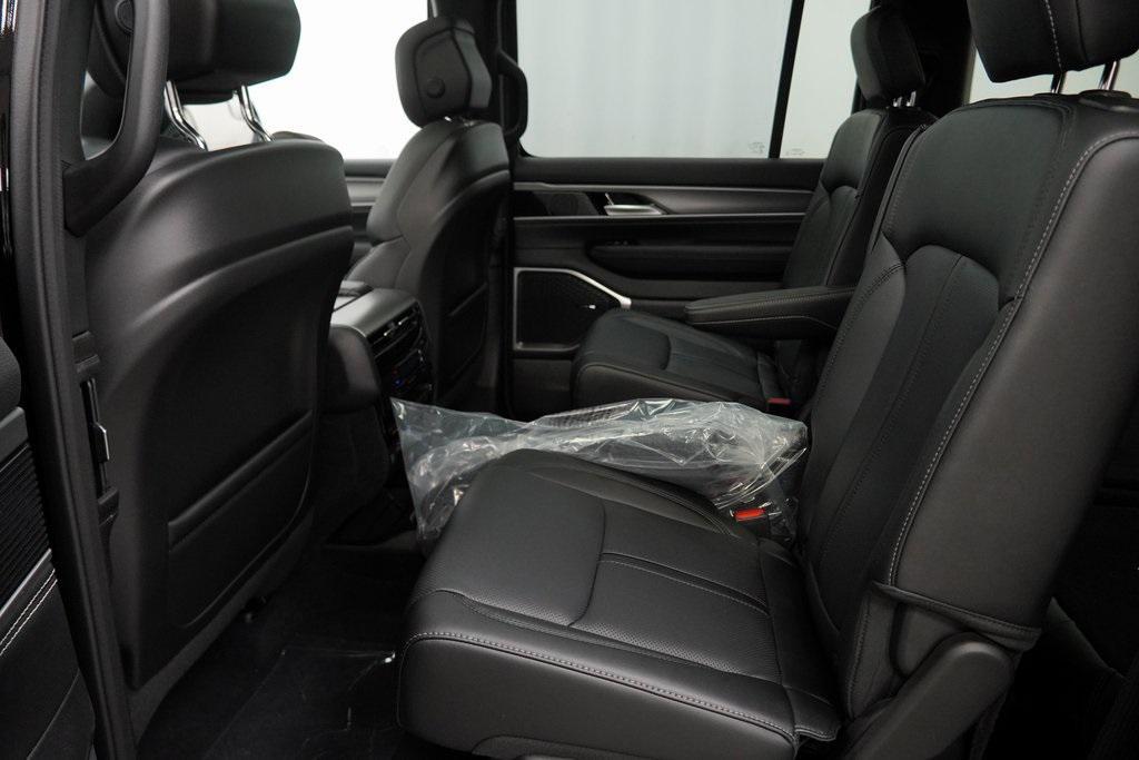 new 2025 Jeep Wagoneer car, priced at $69,425