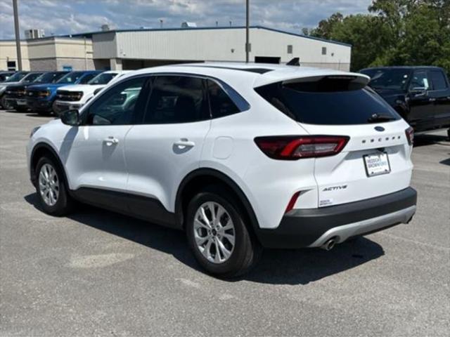 used 2023 Ford Escape car, priced at $20,550