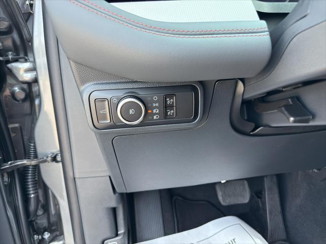 new 2025 Ford Explorer car, priced at $49,249