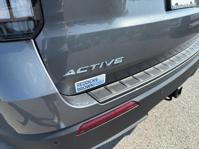 new 2025 Ford Explorer car, priced at $49,249