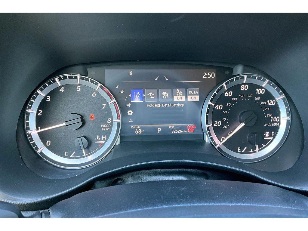 used 2024 Toyota Highlander car, priced at $32,900