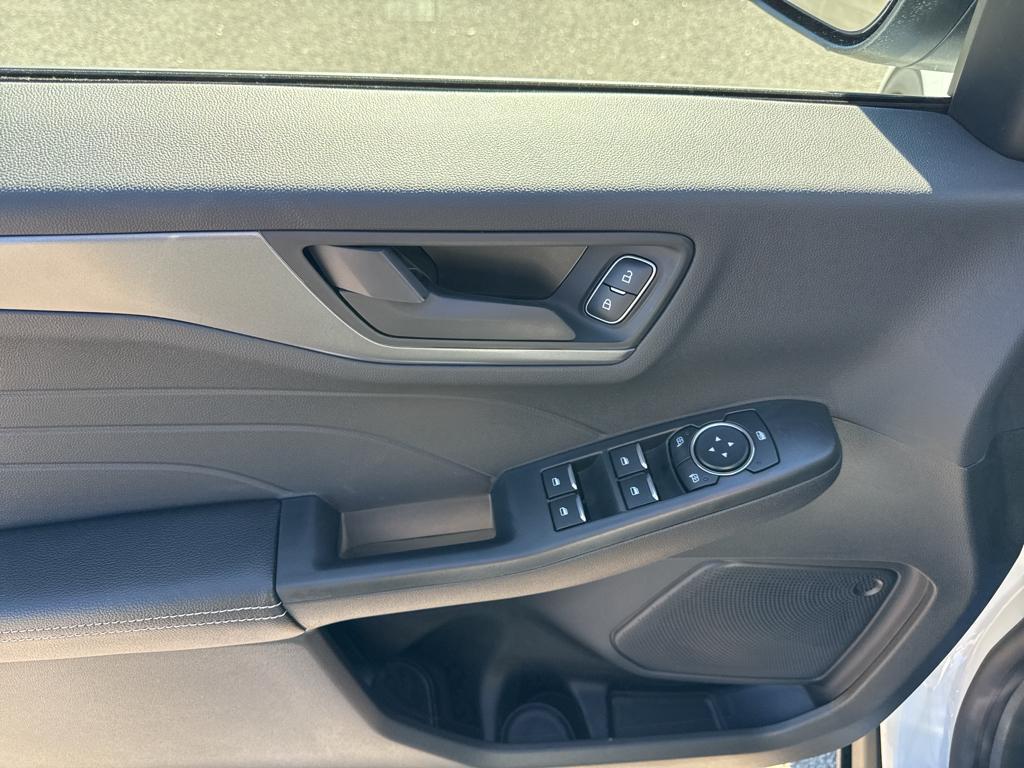 new 2025 Ford Escape car, priced at $29,490