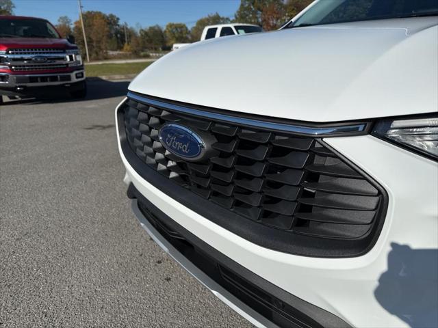 new 2025 Ford Escape car, priced at $28,700