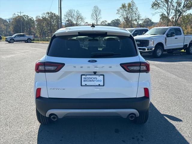 new 2025 Ford Escape car, priced at $28,900