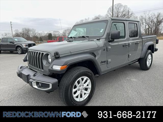 used 2023 Jeep Gladiator car, priced at $30,250