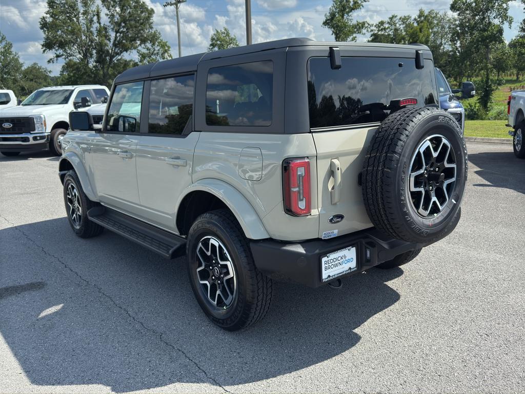 new 2025 Ford Bronco car, priced at $55,590