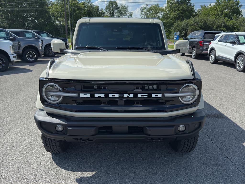 new 2025 Ford Bronco car, priced at $55,590