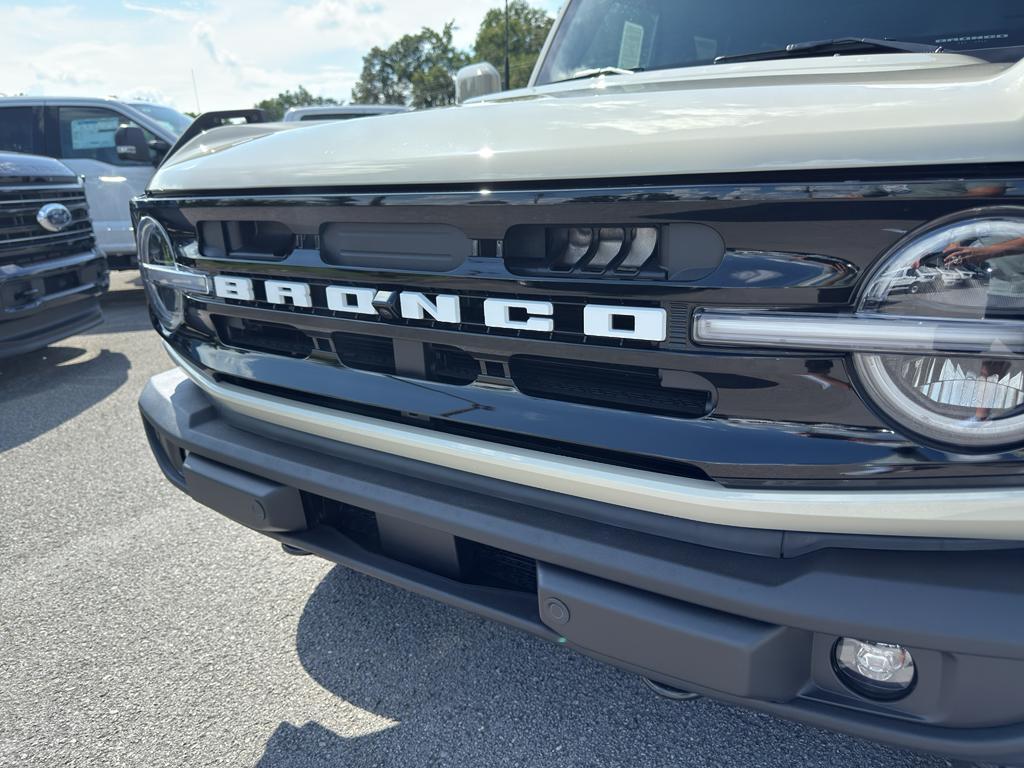 new 2025 Ford Bronco car, priced at $55,590