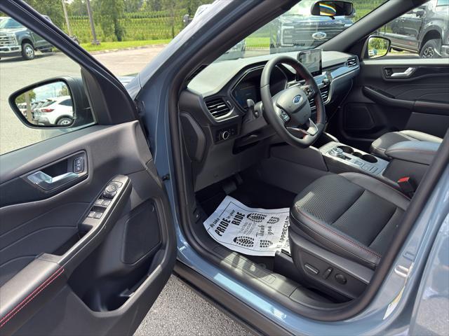 new 2025 Ford Escape car, priced at $34,200