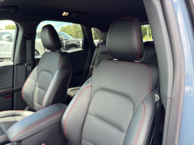 new 2025 Ford Escape car, priced at $34,200