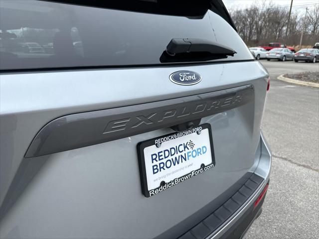 new 2024 Ford Explorer car, priced at $40,400