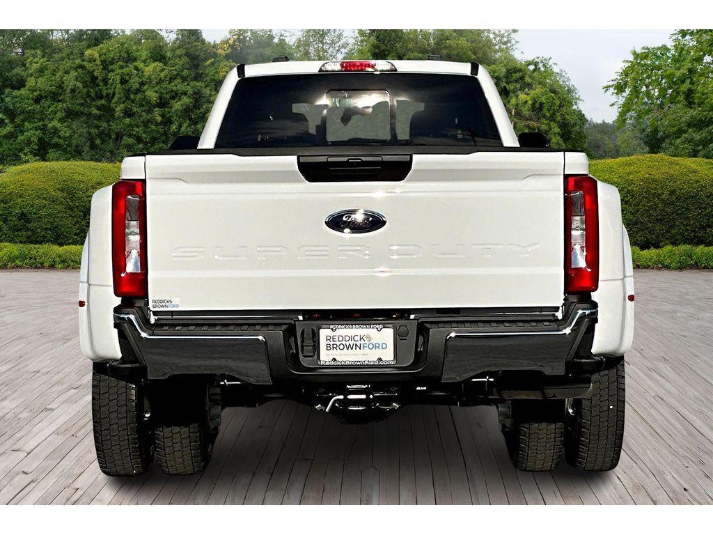 new 2026 Ford F-450 car, priced at $75,408