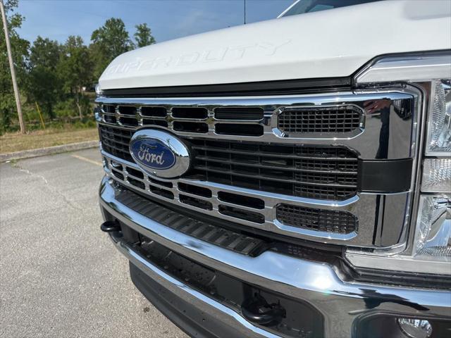 new 2024 Ford F-350 car, priced at $69,100