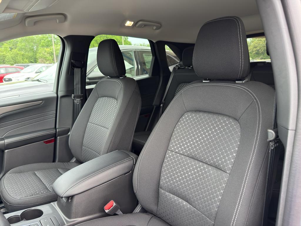 new 2025 Ford Escape car, priced at $29,574