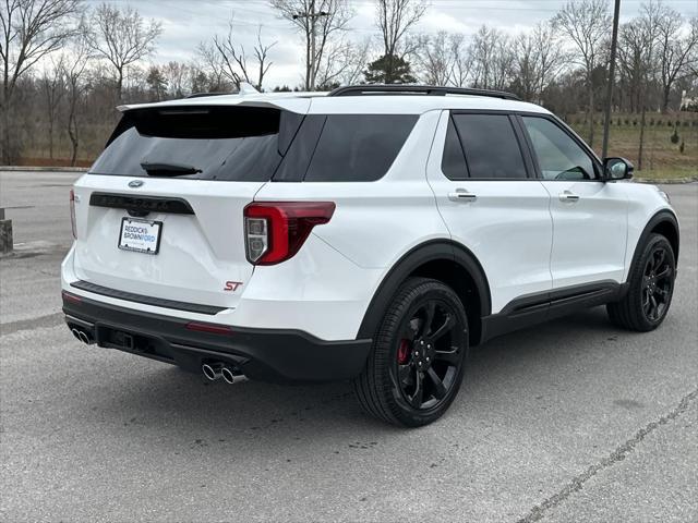 new 2024 Ford Explorer car, priced at $60,997