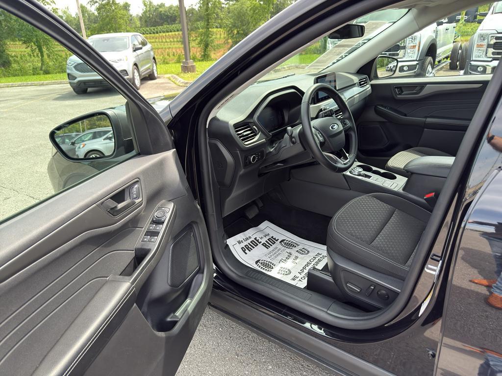 used 2024 Ford Escape car, priced at $21,495