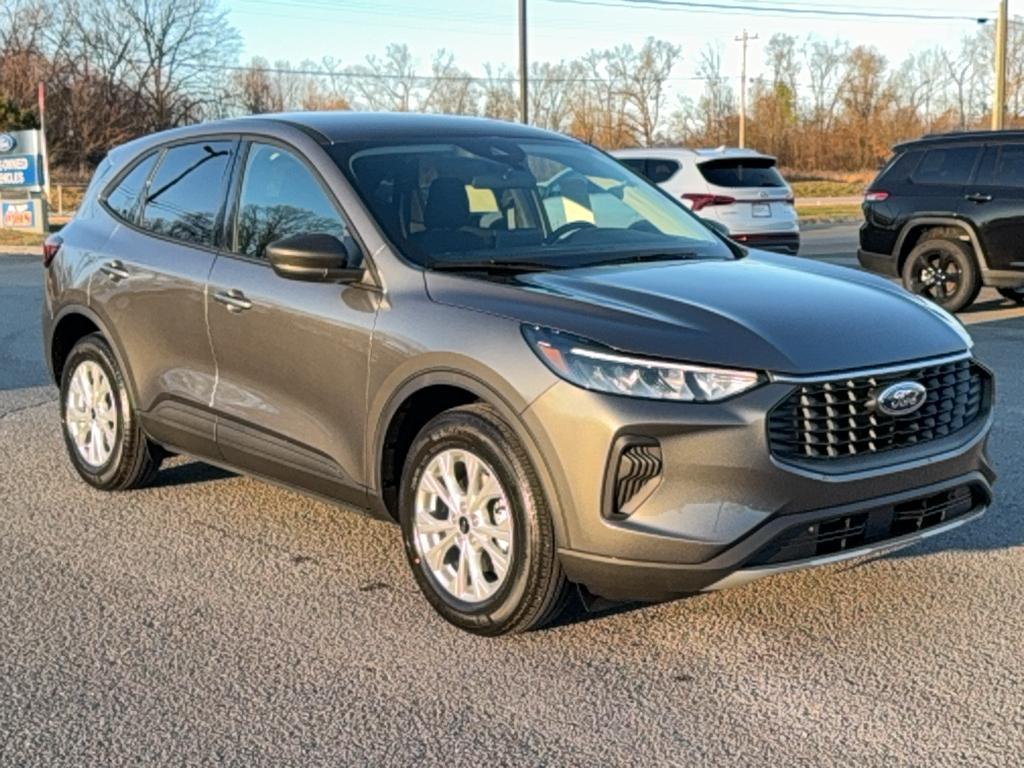 new 2025 Ford Escape car, priced at $28,560