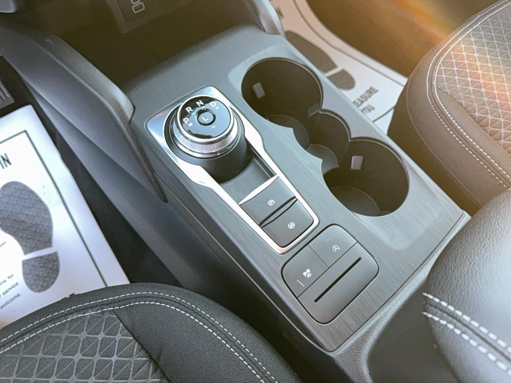 new 2025 Ford Escape car, priced at $28,560