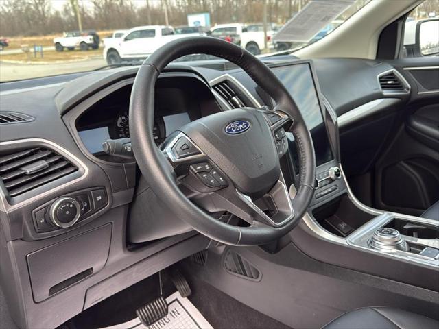 used 2024 Ford Edge car, priced at $26,795