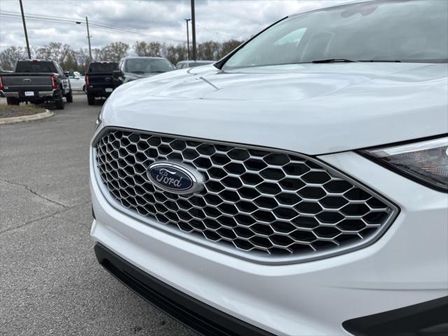 new 2024 Ford Edge car, priced at $37,900