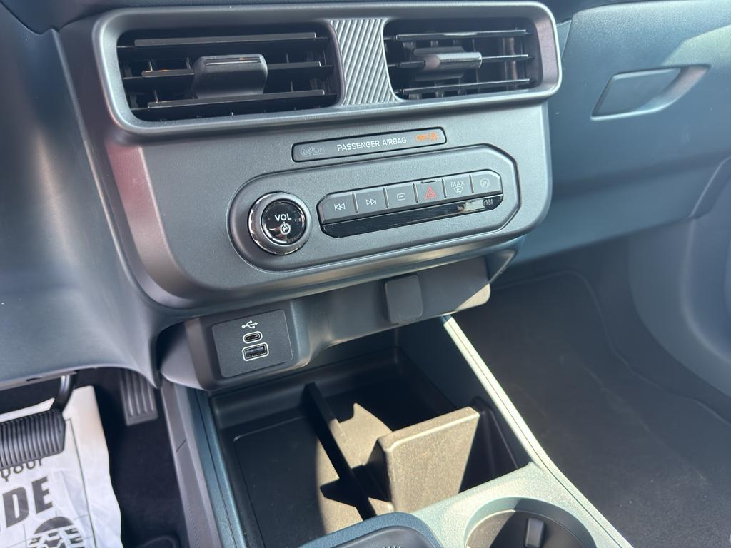 new 2025 Ford Maverick car, priced at $29,464