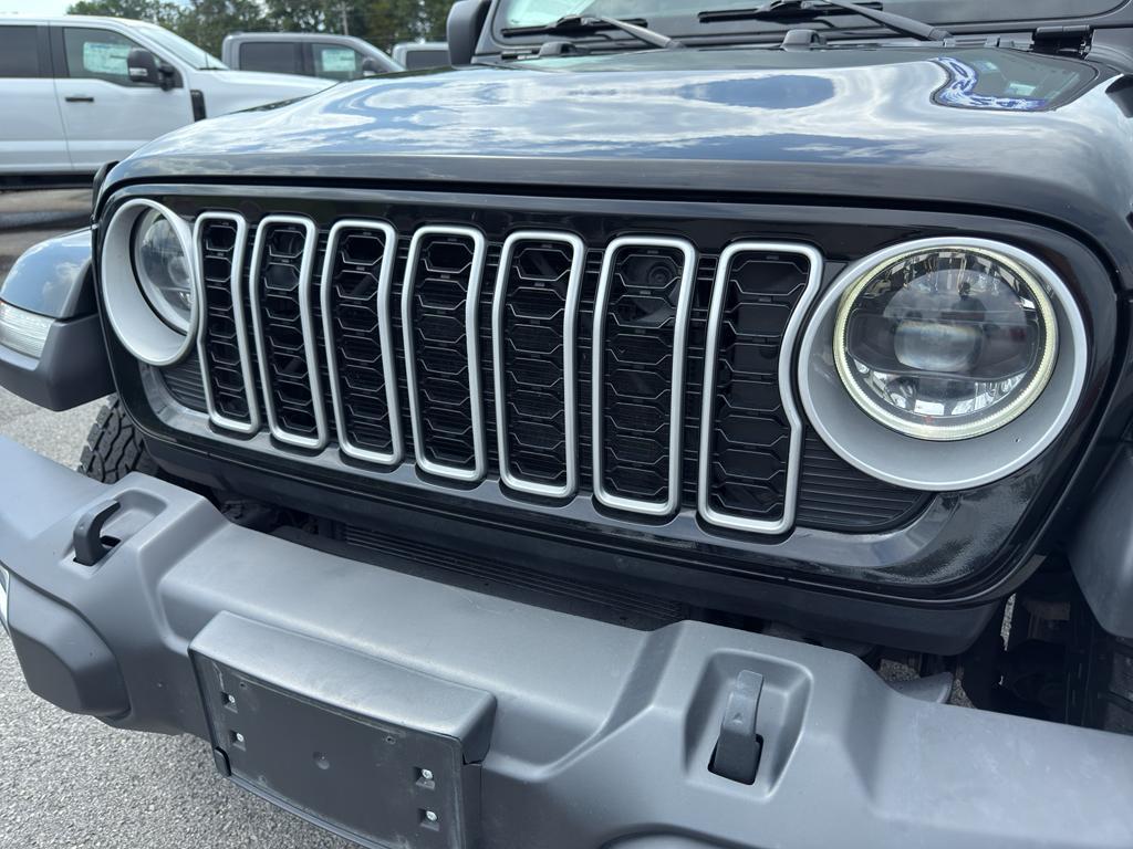 used 2024 Jeep Wrangler car, priced at $33,900