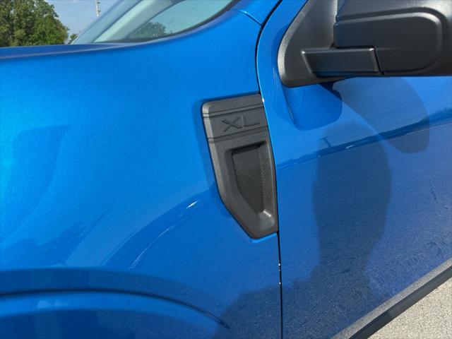 new 2025 Ford Maverick car