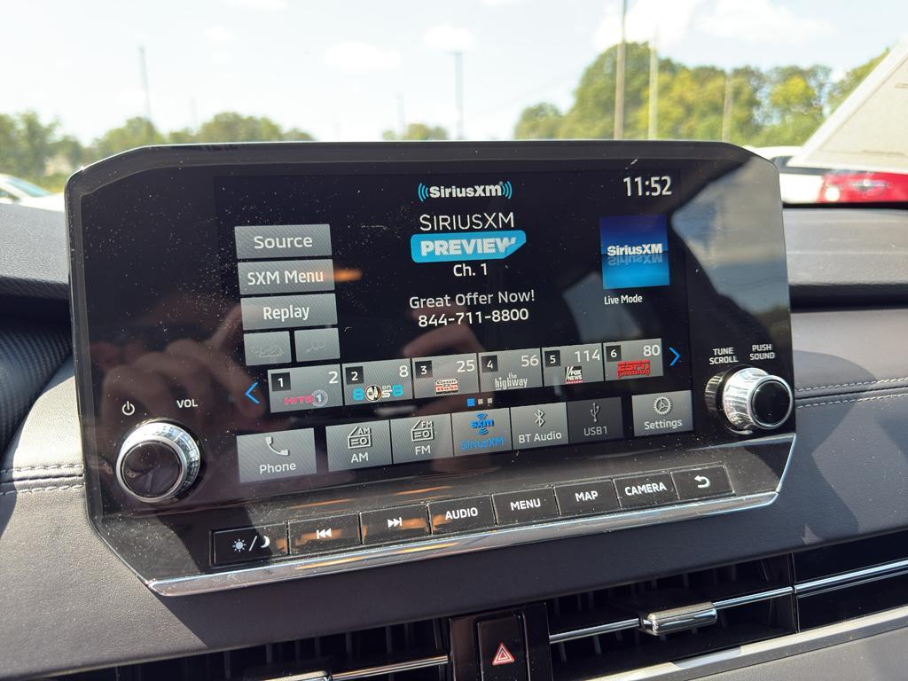 used 2024 Mitsubishi Outlander car, priced at $24,542