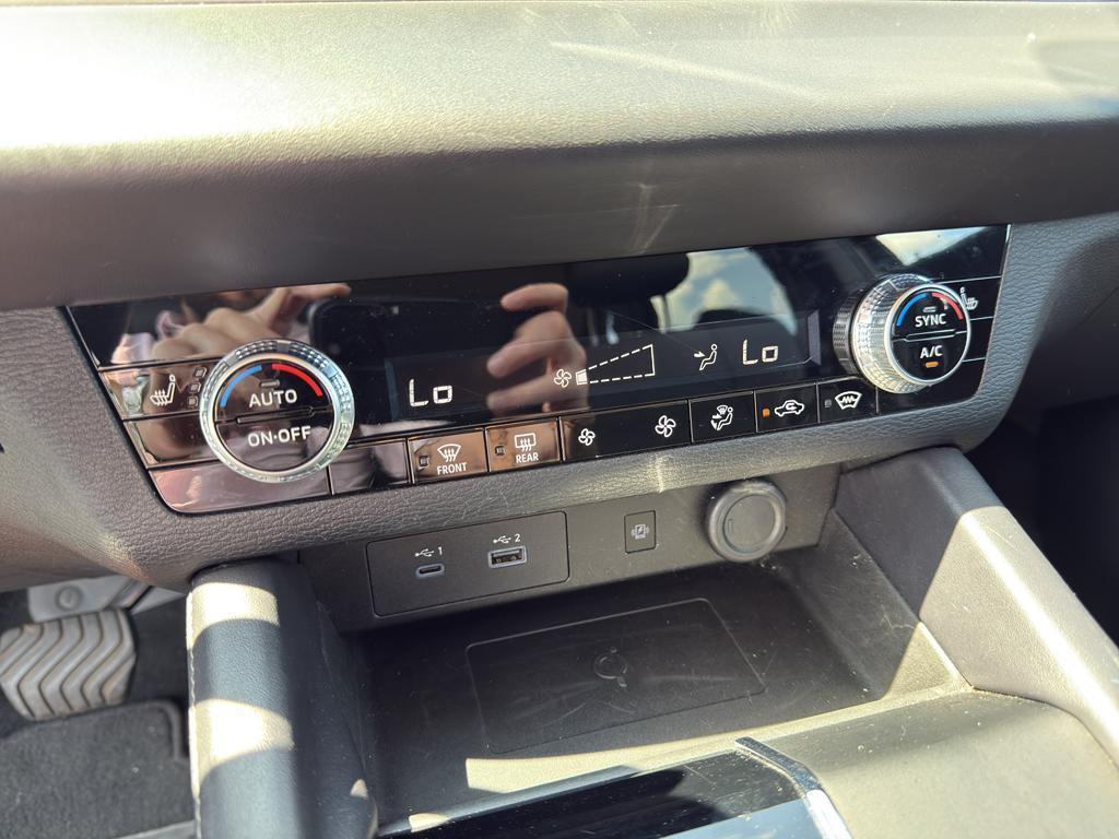 used 2024 Mitsubishi Outlander car, priced at $24,542
