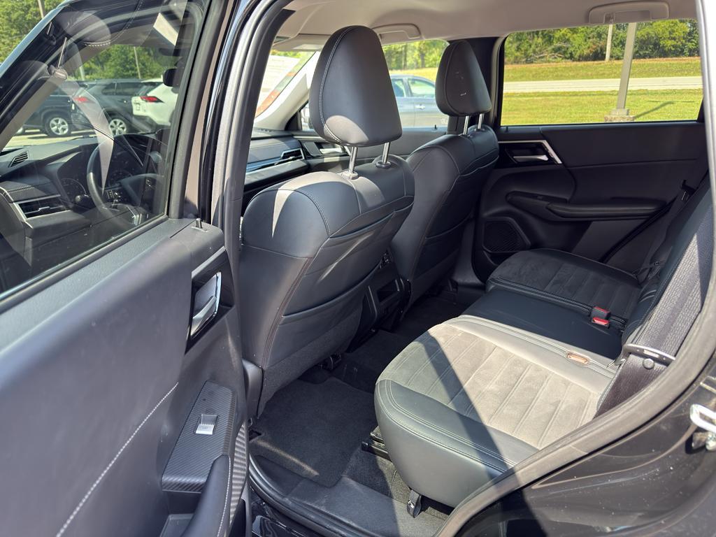 used 2024 Mitsubishi Outlander car, priced at $24,542