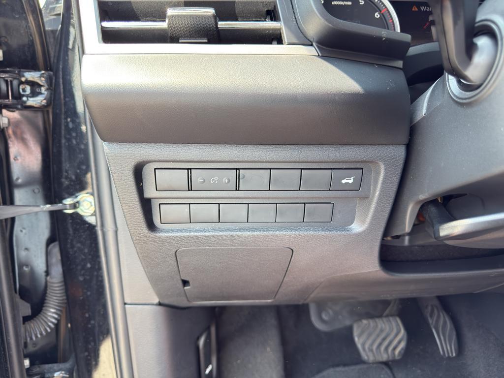 used 2024 Mitsubishi Outlander car, priced at $24,542
