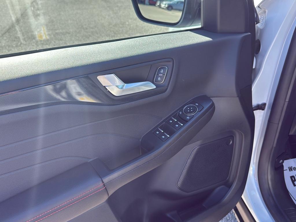 new 2025 Ford Escape car, priced at $33,130