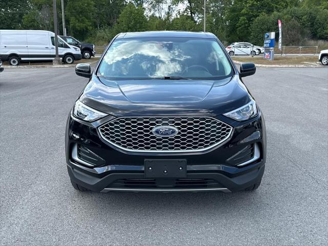 used 2024 Ford Edge car, priced at $28,400