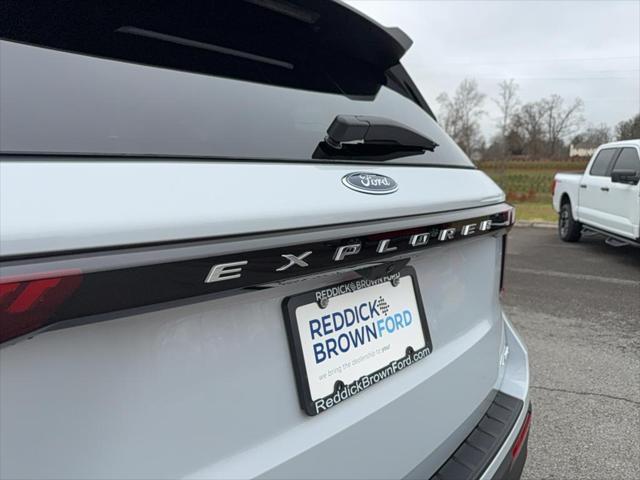 new 2025 Ford Explorer car, priced at $48,900