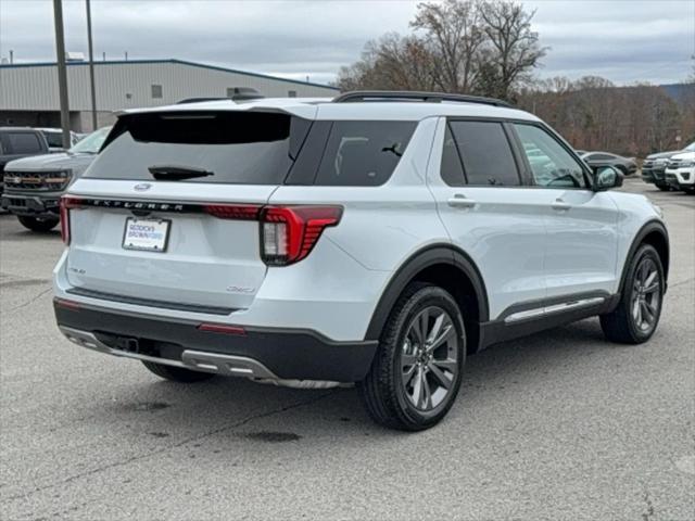 new 2025 Ford Explorer car, priced at $48,900