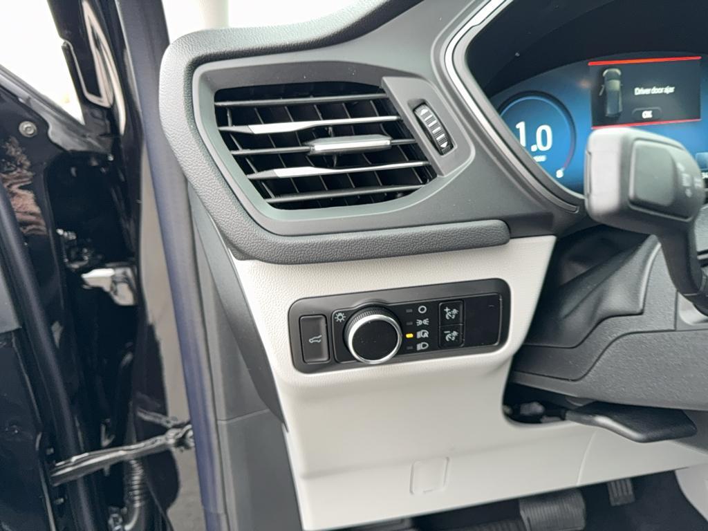 new 2025 Ford Escape car, priced at $37,515