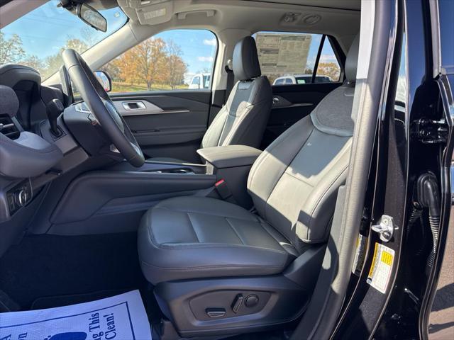 new 2025 Ford Explorer car, priced at $48,900