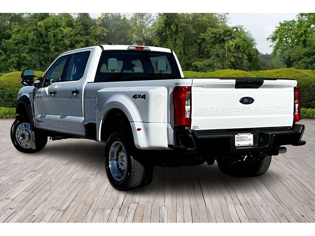 new 2026 Ford F-450 car, priced at $70,102