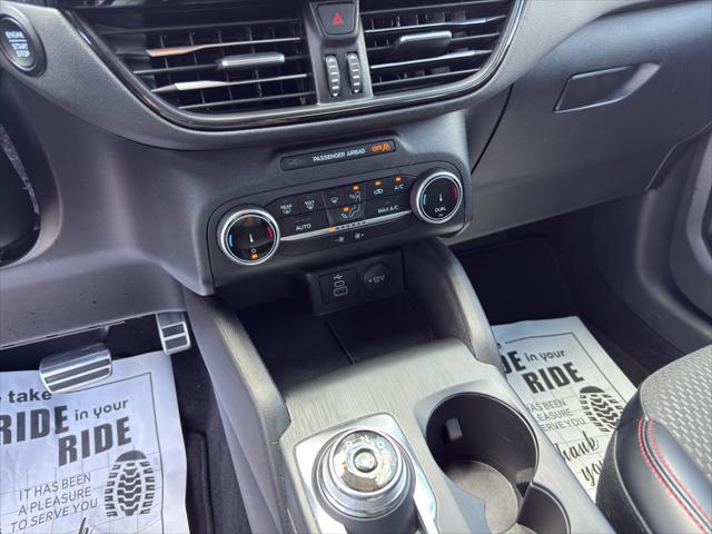 used 2024 Ford Escape car, priced at $22,405