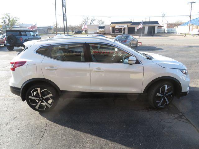 used 2022 Nissan Rogue Sport car, priced at $28,990