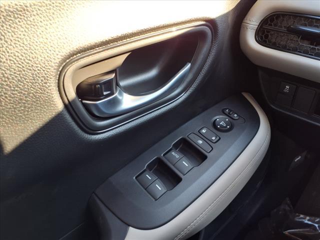 new 2025 Honda HR-V car, priced at $28,750