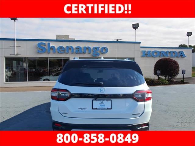 used 2023 Honda Pilot car, priced at $40,000