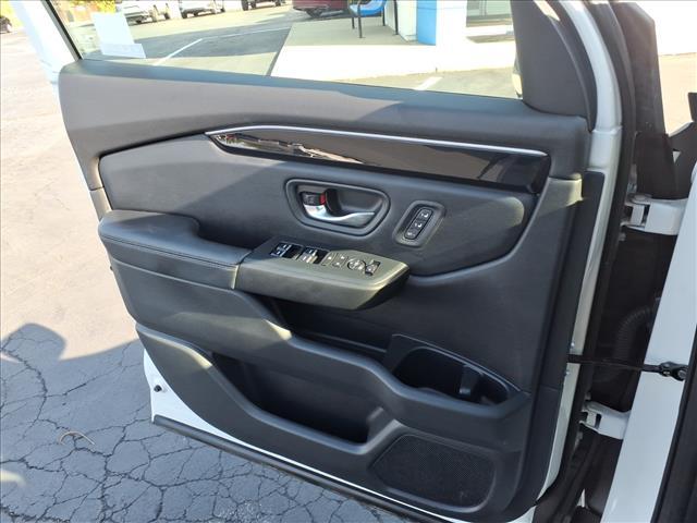 used 2023 Honda Pilot car, priced at $40,000