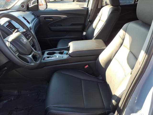 used 2025 Honda Ridgeline car, priced at $38,500
