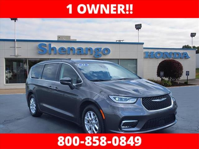used 2022 Chrysler Pacifica car, priced at $23,000
