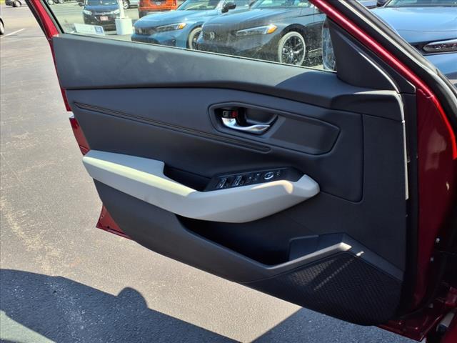 new 2025 Honda Accord car, priced at $32,165