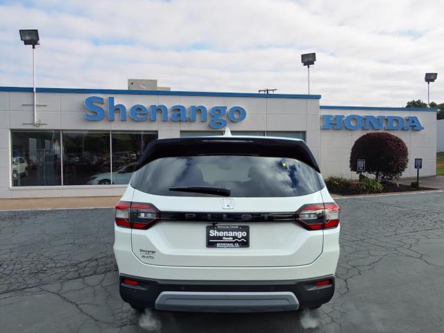 new 2025 Honda Pilot car, priced at $48,280