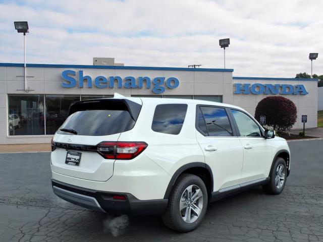 new 2025 Honda Pilot car, priced at $48,280