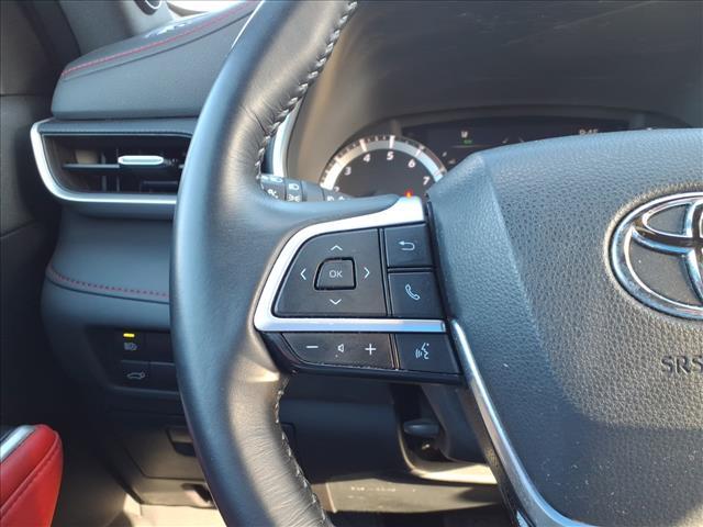 used 2023 Toyota Highlander car, priced at $39,000