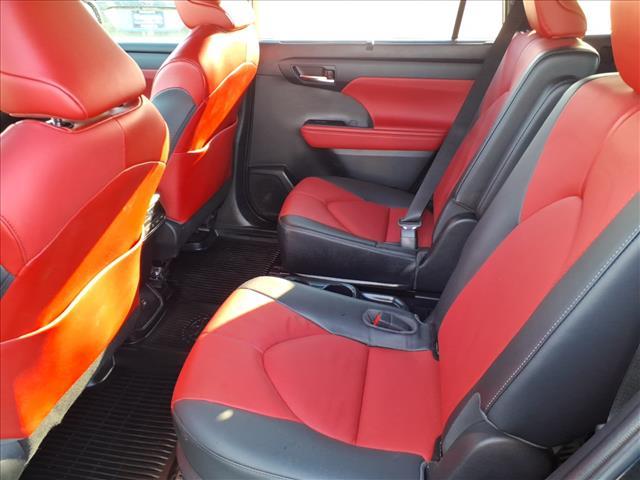 used 2023 Toyota Highlander car, priced at $39,000